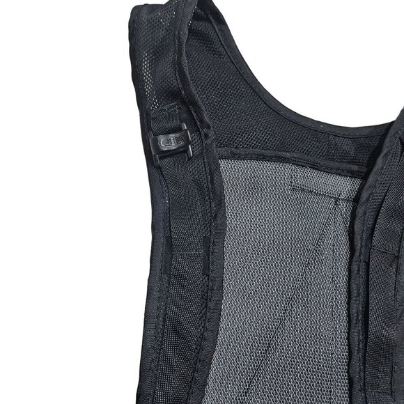 CamelBak HydroBak Hydration Pack 50 oz Lightweight Black & Gray Adjustable Strap - Picture 5 of 7
